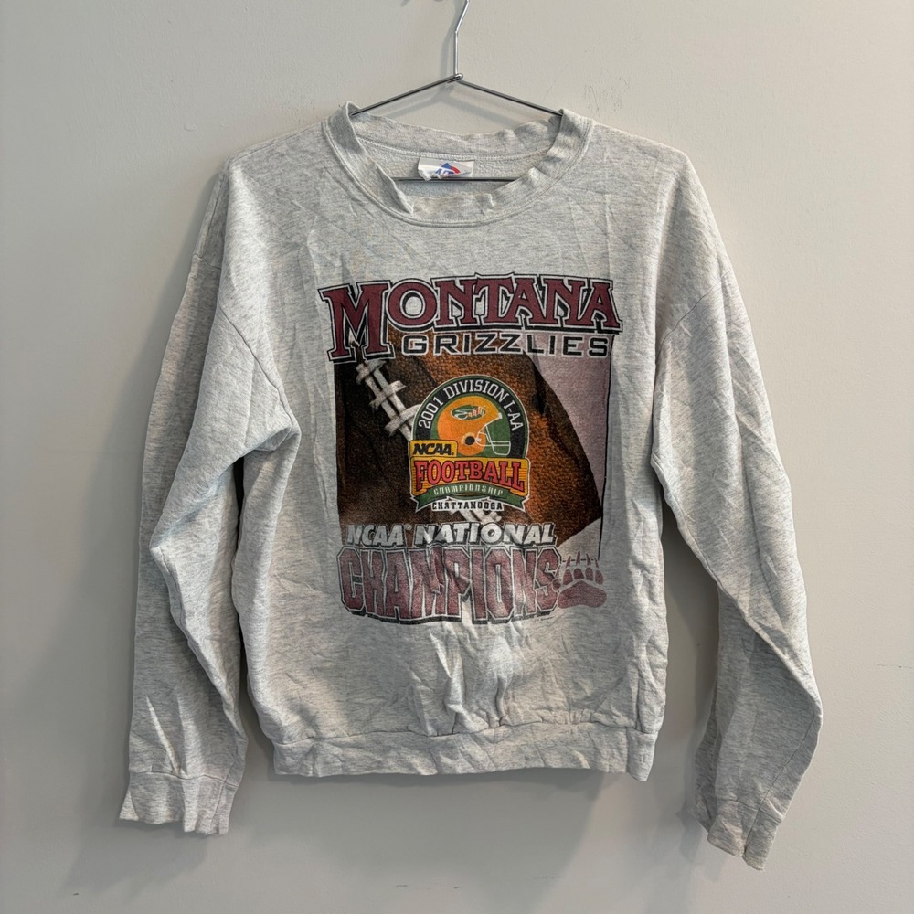 Vintage Montana Grizzlies 2001 NCAA Football National Champions Sweatshirt Gray